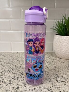 HUNTRIX Demon Hunter KPOP Water Bottle – Purple Flip Straw Tumbler Cup